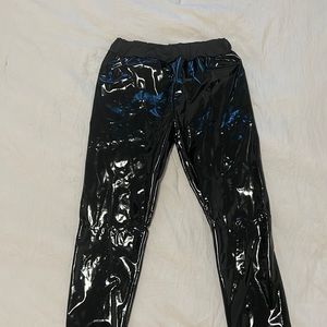 Shiny black pant NWOT
